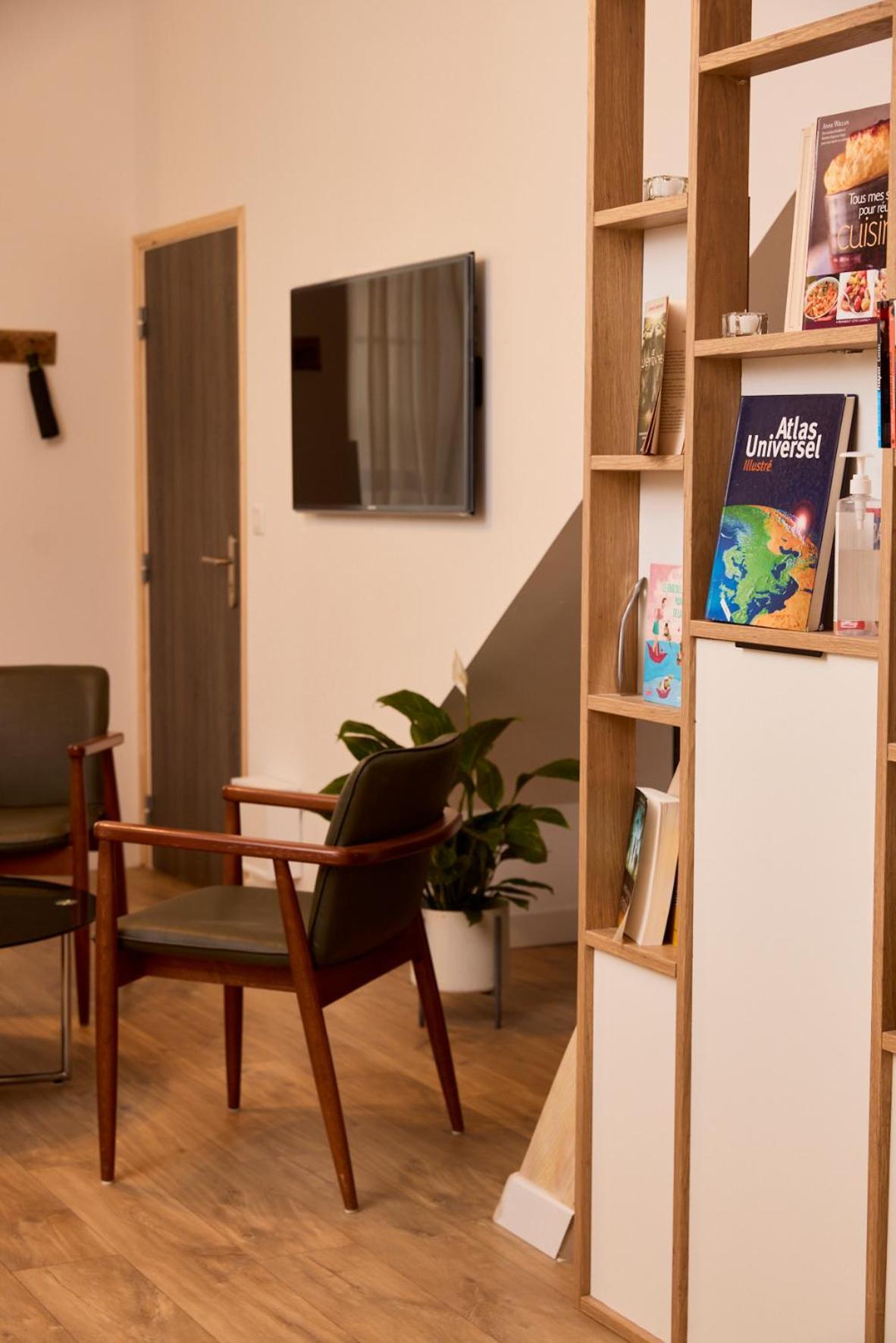 Апартаменты Tinyhouse Experience In Beaujolais Виллефранче-Сур-Салне Экстерьер фото